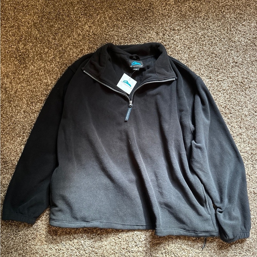 NWT Men’s Tri-Mountain Fleece
